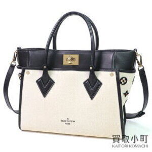Louis Vuitton On My Side Monogram Canvas Tote Bag Shoulder looking